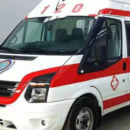 石楼非急救护送病人转院租赁救护车的优缺点对比